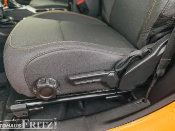 Jeep Wrangler Willys MY25 - 2.0l Automatik 4x4 2-Door