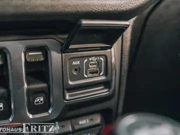 Jeep Wrangler Willys MY25 - 2.0l Automatik 4x4 2-Door