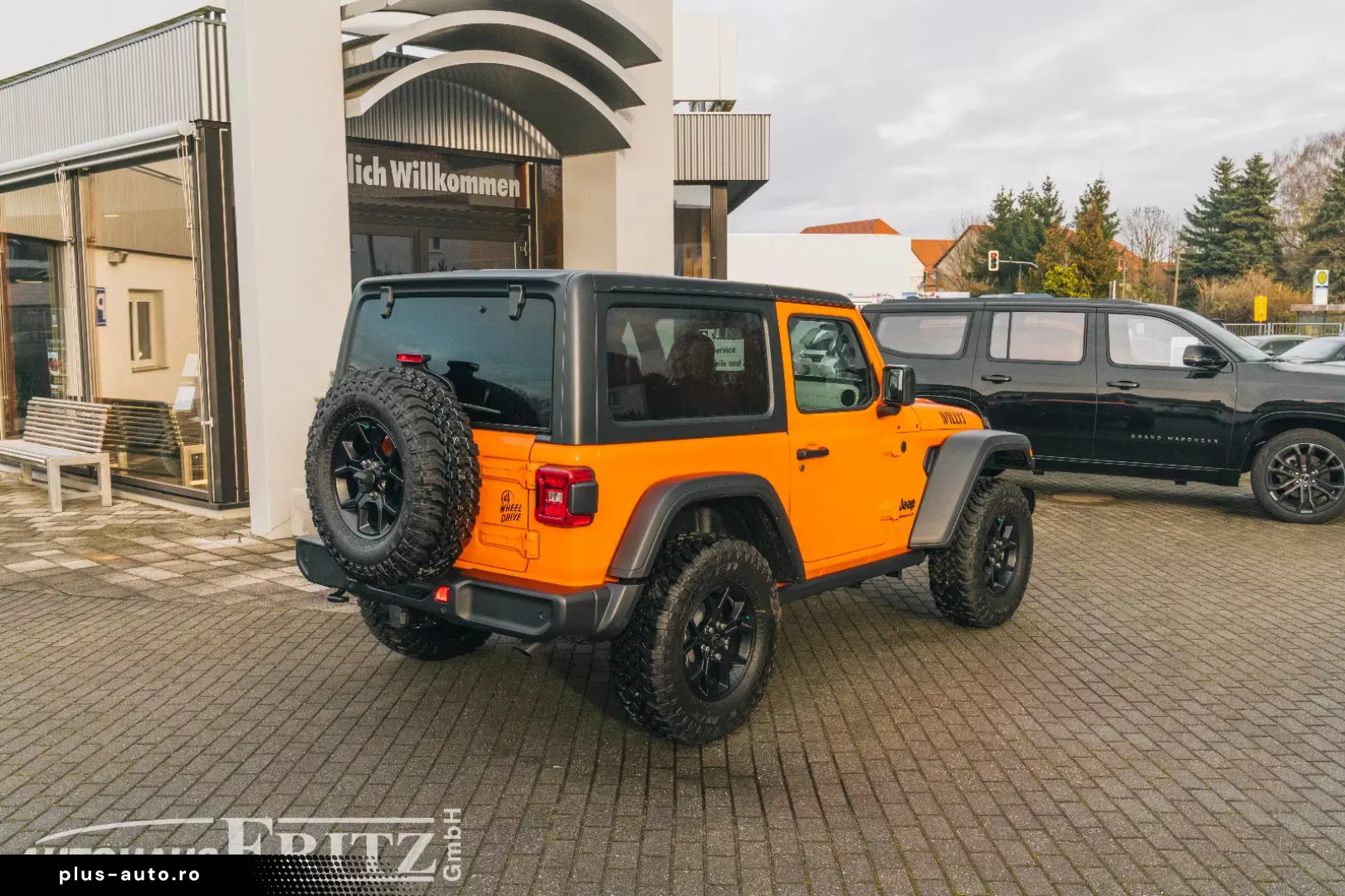 Jeep Wrangler Willys MY25 - 2.0l Automatik 4x4 2-Door