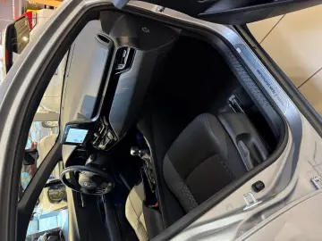 TOYOTA C-HR Hybrid Team D NAVI Sitzheizung KAmera Garan