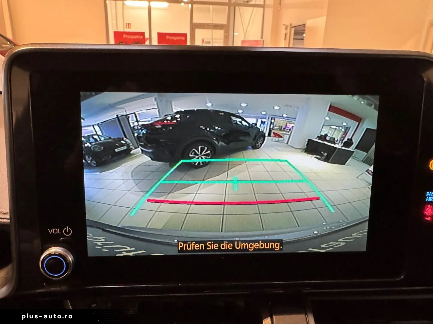 TOYOTA C-HR Hybrid Team D NAVI Sitzheizung KAmera Garan