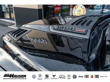 Dodge RAM 1500 CrewCab Limited Night Edition 3.0 Hurricane