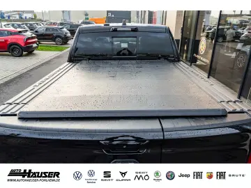 Dodge RAM 1500 CrewCab Limited Night Edition 3.0 Hurricane