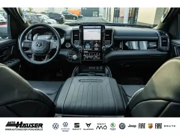 Dodge RAM 1500 CrewCab Limited Night Edition 3.0 Hurricane