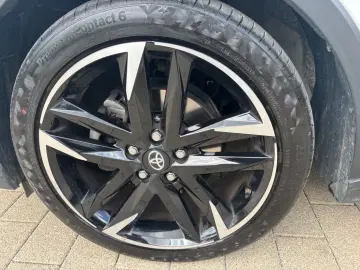 TOYOTA C-HR Hybrid GR Sport