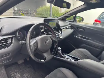 TOYOTA C-HR Hybrid GR Sport