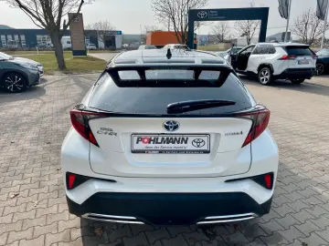 TOYOTA C-HR Hybrid 2.0 Team D ACC PDC CARPLAY