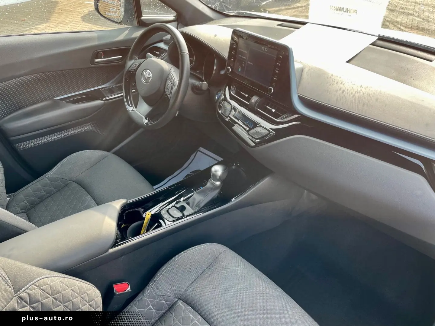 TOYOTA C-HR Hybrid 2.0 Team D ACC PDC CARPLAY