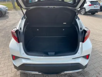 TOYOTA C-HR Hybrid 2.0 Team D ACC PDC CARPLAY