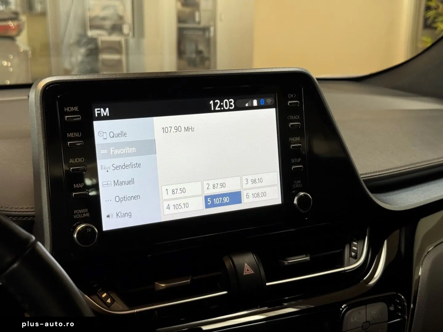 TOYOTA C-HR Hybrid Team D   CarPlay & Android Auto   Si