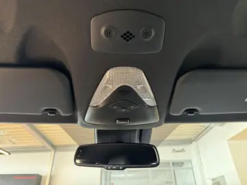 TOYOTA C-HR Hybrid Team D   CarPlay & Android Auto   Si