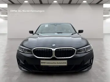 BMW 330e xDrive BrownLeather HUD HiFi Keyless