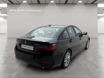 BMW 330e xDrive BrownLeather HUD HiFi Keyless