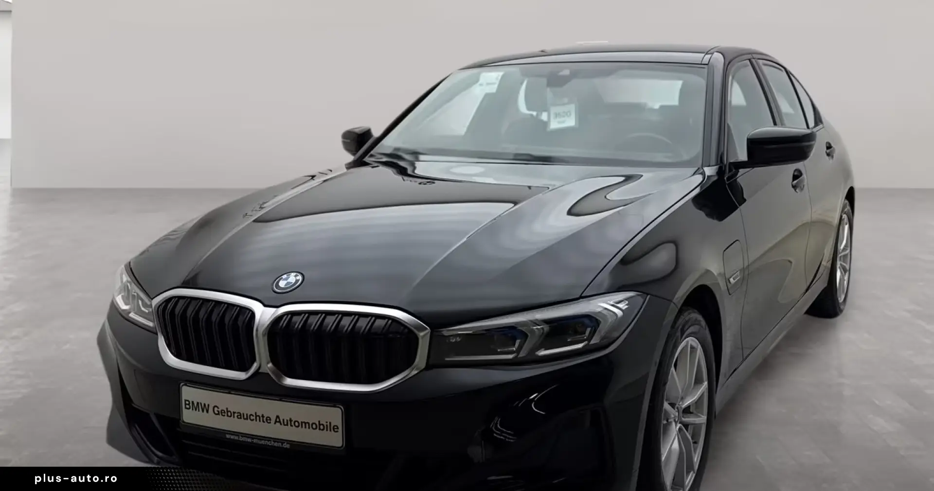 BMW 330e xDrive BrownLeather HUD HiFi Keyless