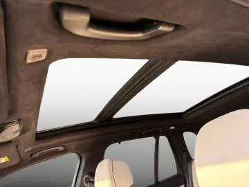 BMW X5 xDrive40d M-Paket Standhzg. ACC AHK LCPro LED