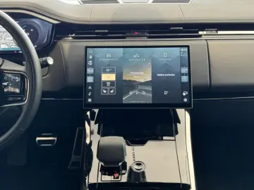 LAND ROVER Range Rover Sport P460e Hybrid SE Dynamic AHK