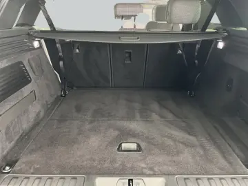 LAND ROVER Range Rover Sport P440e Hybrid SE