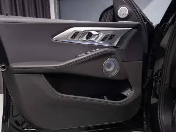 BMW XM 652 CP  Predare Leasing Unicredit!