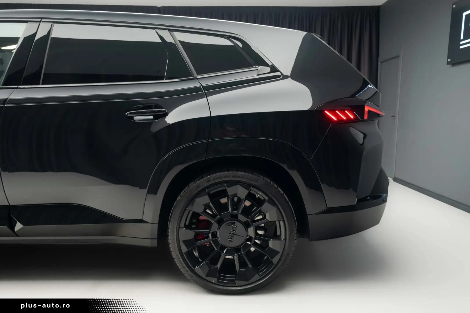 BMW XM 652 CP  Predare Leasing Unicredit!