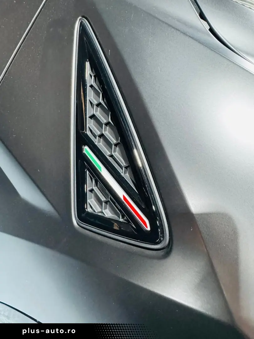 LAMBORGHINI Urus 4.0 V8 Panorama B&O Anima Massage 23