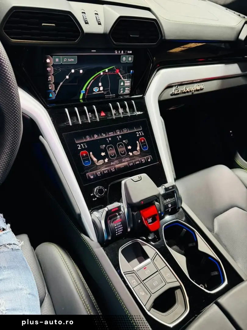 LAMBORGHINI Urus 4.0 V8 Panorama B&O Anima Massage 23