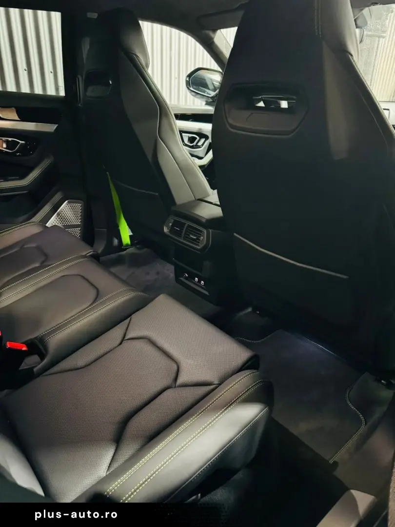 LAMBORGHINI Urus 4.0 V8 Panorama B&O Anima Massage 23