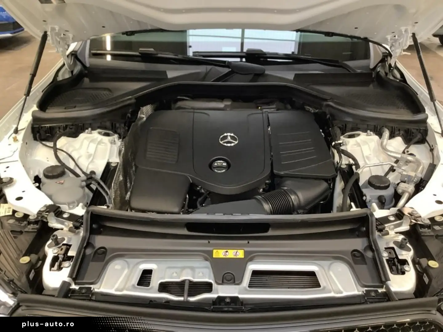 MERCEDES-BENZ GLC 200 4M Coupé Avantgarde LED Kamera&hellip;