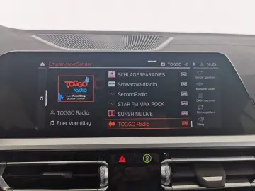 BMW M440i xDrive Laser ACC Leder H&K HUD Nackenwärm