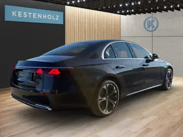 MERCEDES-BENZ E 300 de Limo  MEMO 360 KAM HUD LED SHZ NAVI