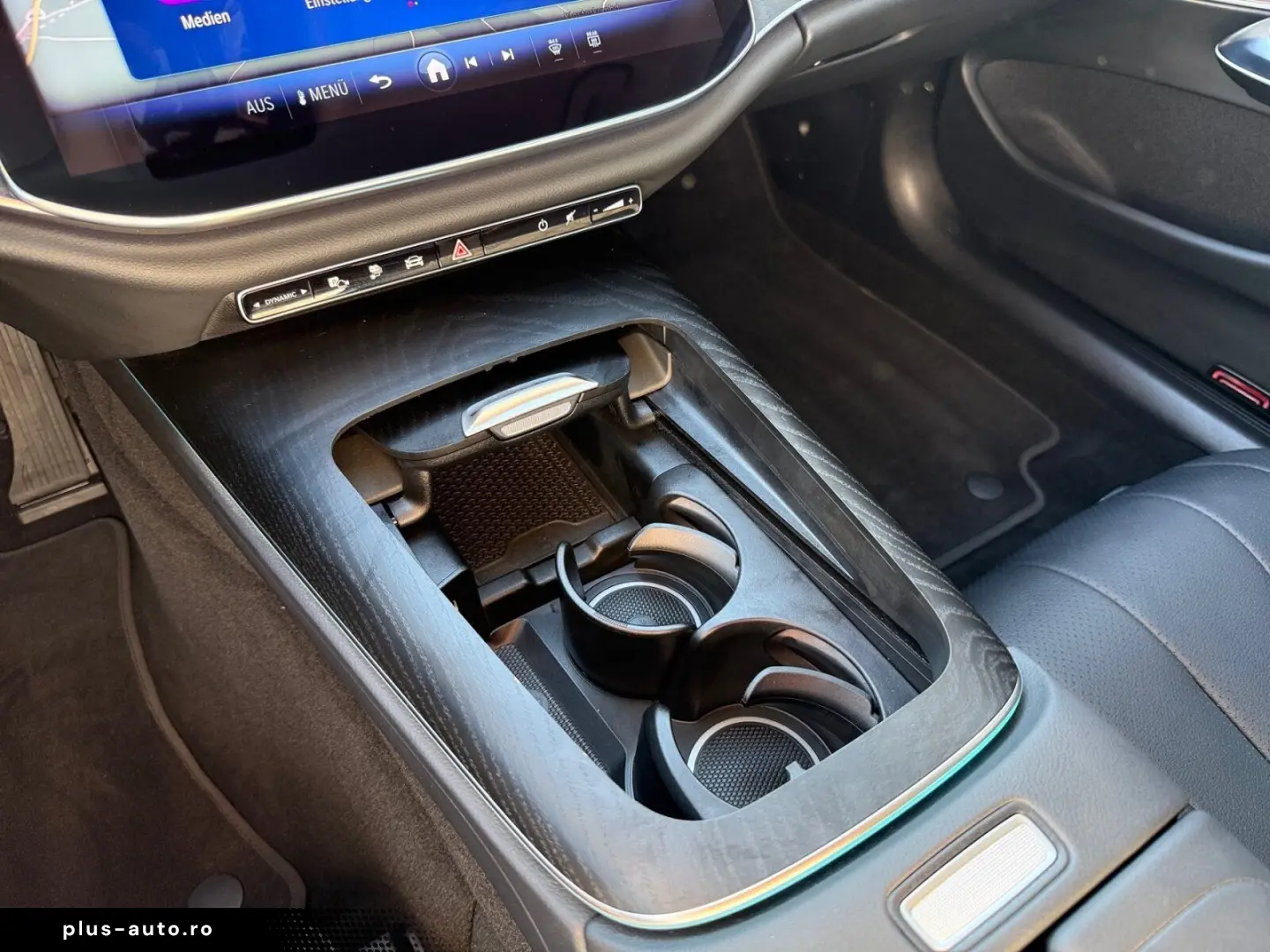 MERCEDES-BENZ E 300 de Limo  MEMO 360 KAM HUD LED SHZ NAVI