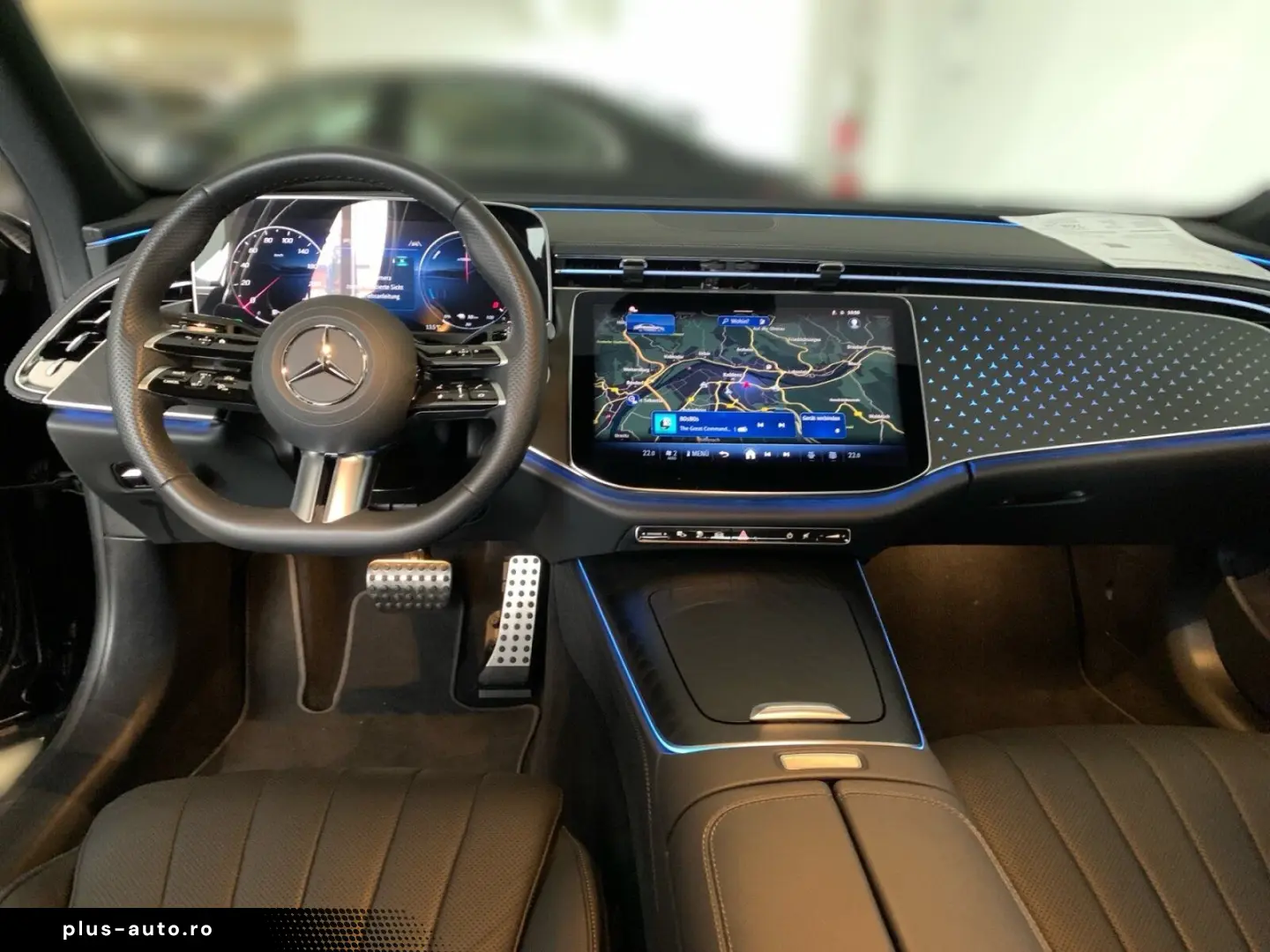 MERCEDES-BENZ E 300 e Limousine  AMG AHK MEMO 360  MBUX