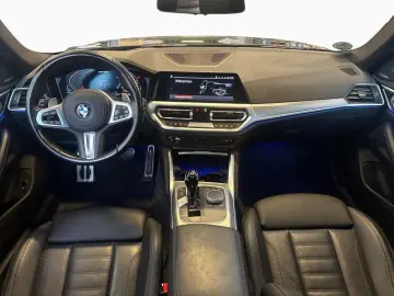 BMW M440i xD GranCoupe AHK  HUD PaAss NAVI Laser MEM