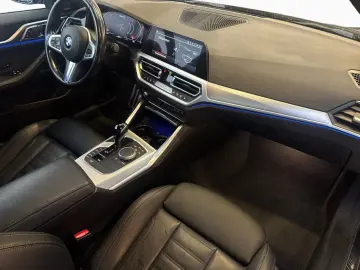 BMW M440i xD GranCoupe AHK  HUD PaAss NAVI Laser MEM