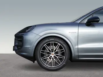 Porsche Cayenne E-Hybrid Coupe Black Edition