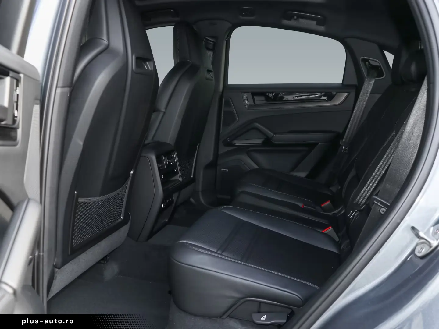 Porsche Cayenne E-Hybrid Coupe Black Edition