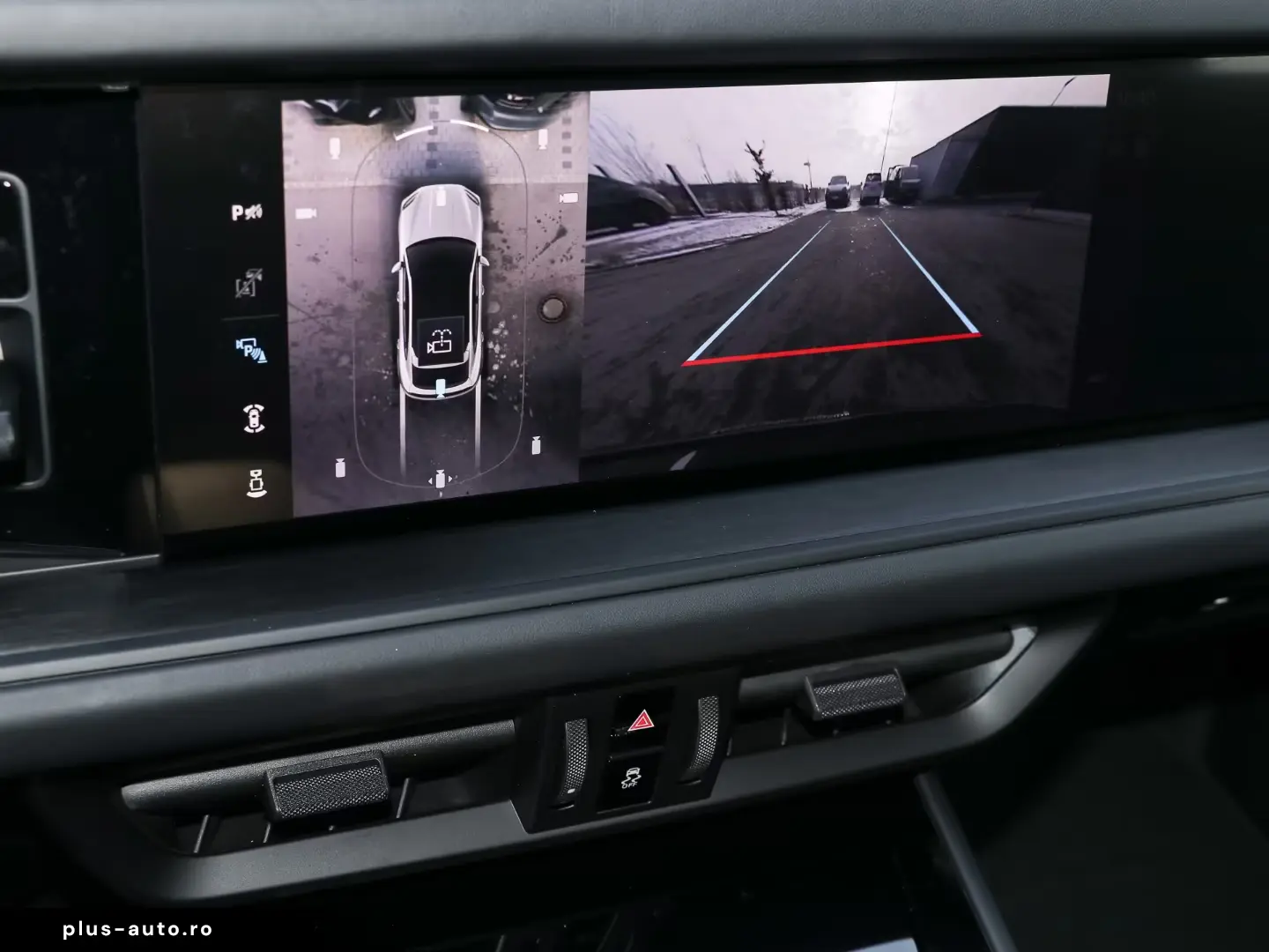 Porsche Cayenne E-Hybrid Coupe Black Edition