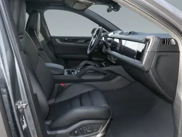 Porsche Cayenne E-Hybrid Coupe Black Edition