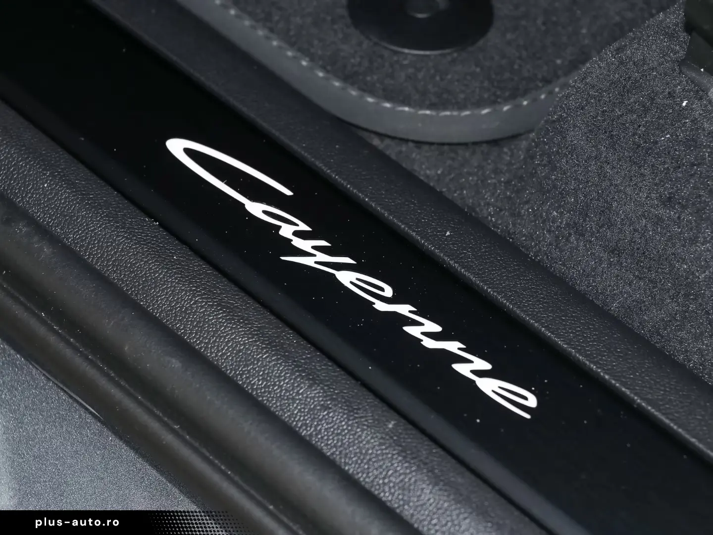 Porsche Cayenne E-Hybrid Coupe Black Edition