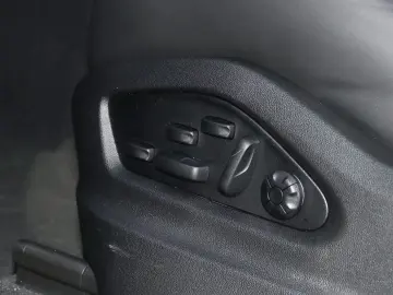 Porsche Cayenne E-Hybrid Coupe Black Edition