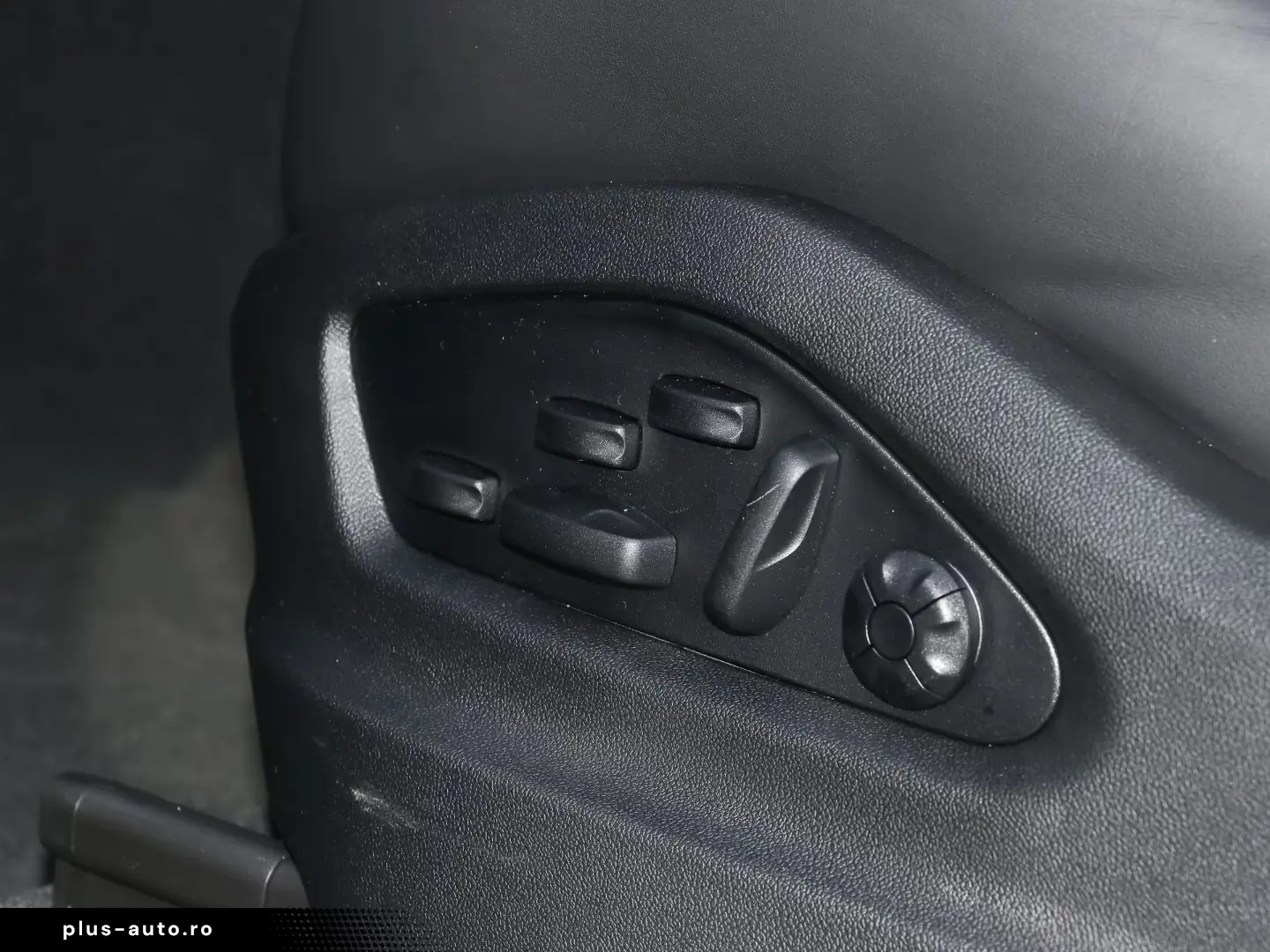 Porsche Cayenne E-Hybrid Coupe Black Edition