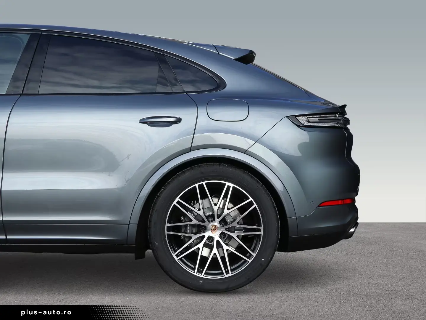 Porsche Cayenne E-Hybrid Coupe Black Edition