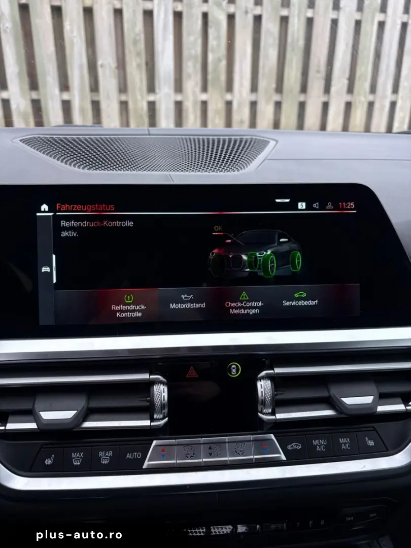 BMW BMW M440i xDrive Coupé scheckheftgepflegt