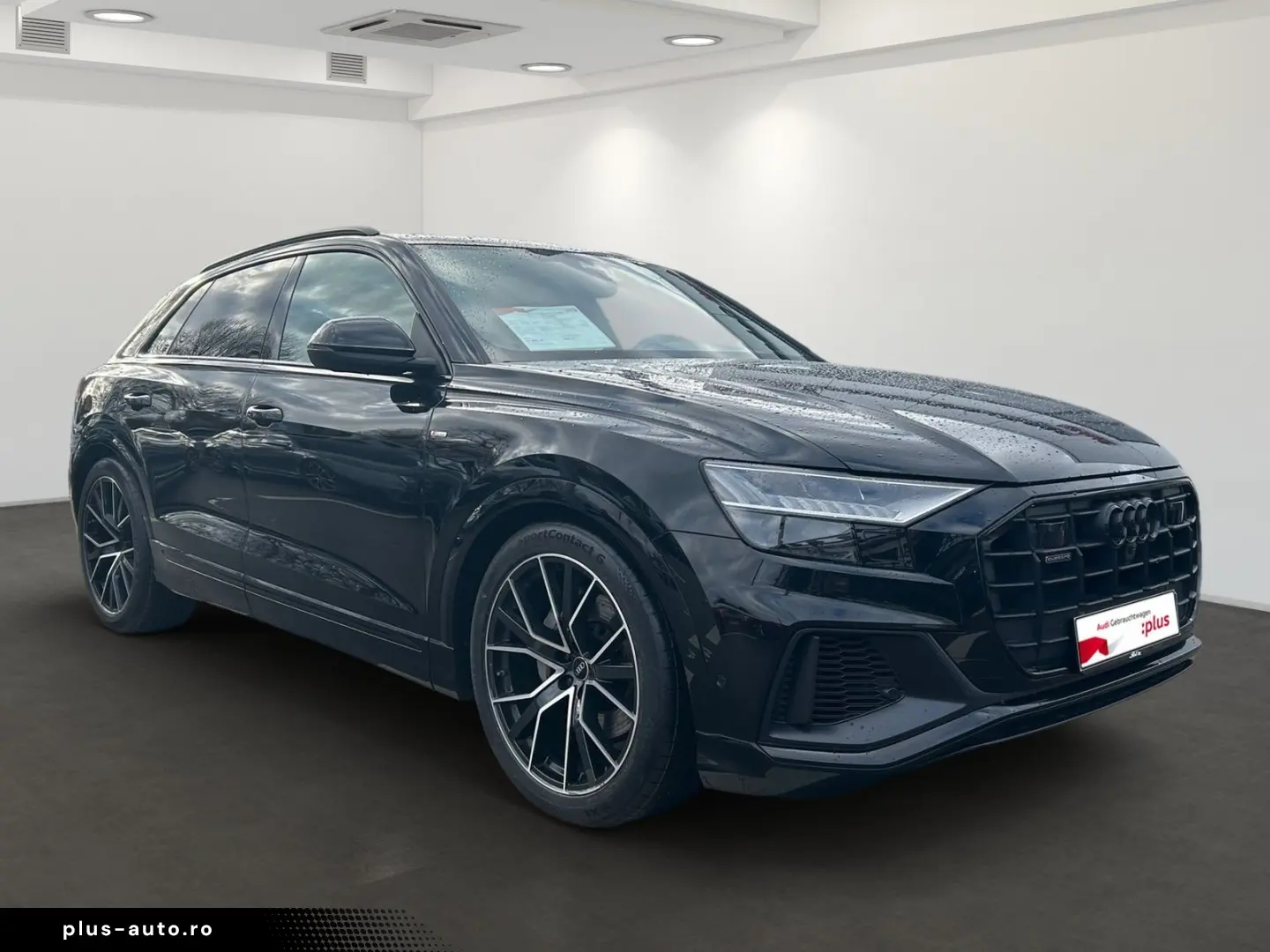 AUDI Q8 55 TFSI quattro  AHK B&O PANO MATRIX