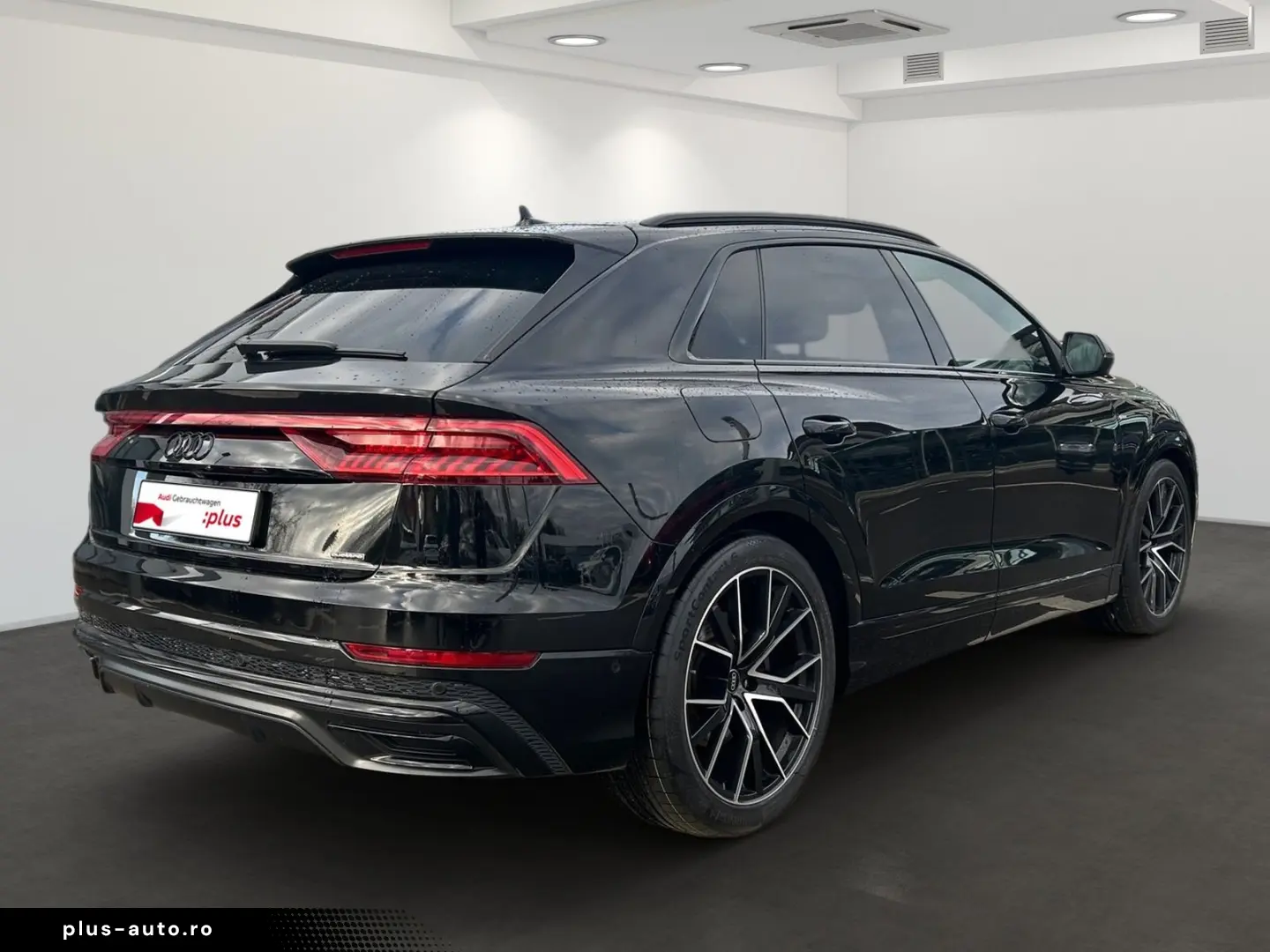 AUDI Q8 55 TFSI quattro  AHK B&O PANO MATRIX