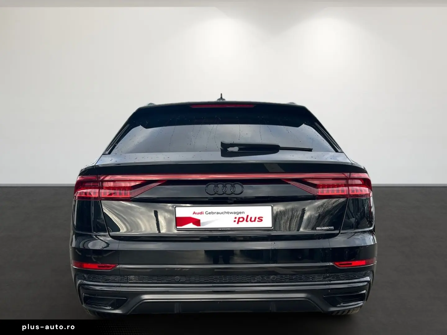 AUDI Q8 55 TFSI quattro  AHK B&O PANO MATRIX