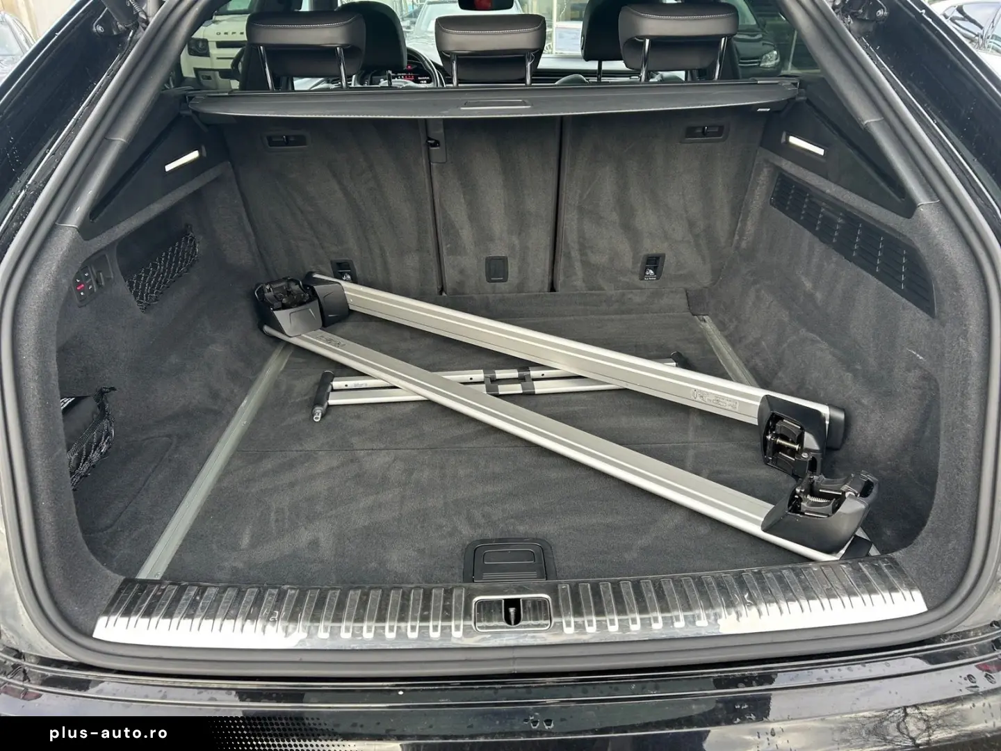 AUDI Q8 55 TFSI quattro  AHK B&O PANO MATRIX