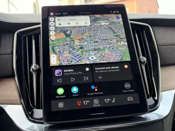 VOLVO XC90 Plus Bright B5 AWD 7-Sitzer El. Panodach Na