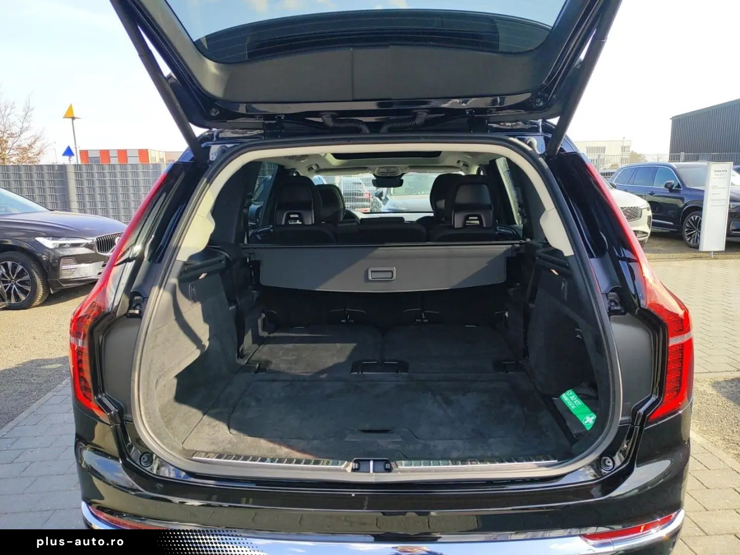 VOLVO XC90 B5 Plus Bright AWD 7-Sitzer Panoramadach El