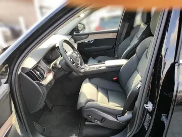 VOLVO XC90 B5 Plus Bright AWD 7-Sitzer Panoramadach El