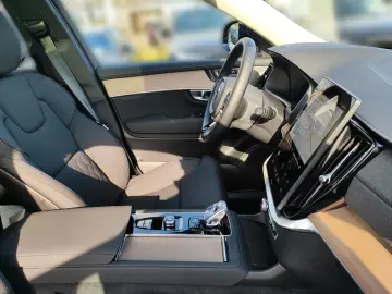 VOLVO XC90 B5 Plus Bright AWD 7-Sitzer Panoramadach El